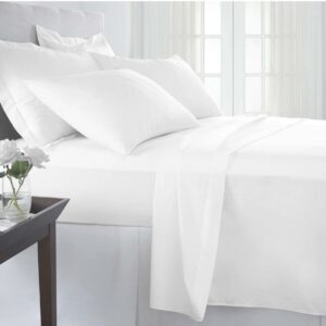 plain cotton bedsheet